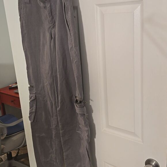 Marc Jacobs Gray Cargo Pants with Soft Fabric and Full Length - Picture 5 of 8